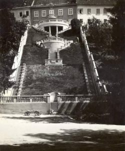 Tuškanac - palača Gvozdanović